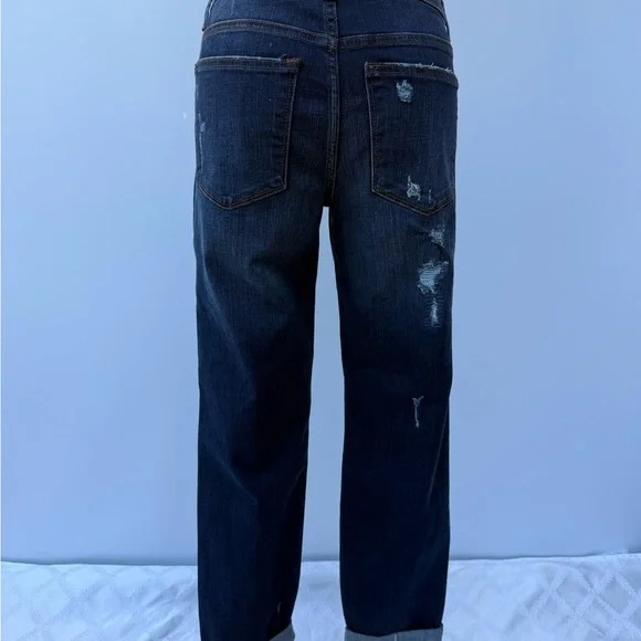 Sneak Peek Sexy Boyfriend High Rise Distressed Cropped Jeans Size 7/Medium - Picture 6 of 12